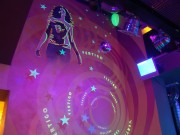 Vertigo Vr Zvra  v UV barvch 2 / Trojvrstv ablona / Zvltn efekty